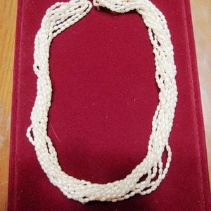 17" Fresh-Water Pearl Necklace